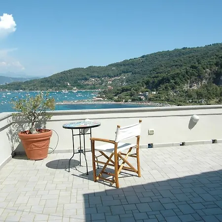 In San Lorenzo * Porto Venere